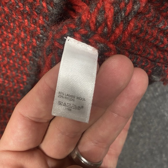 GAP Lambswool  Red Fair Isle Sweater Small Crewneck Winter Knit Men's Sz XL - Picture 5 of 8
